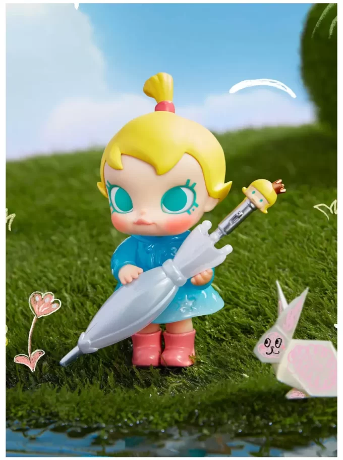 Baby Molly Funny Raining Day Figure