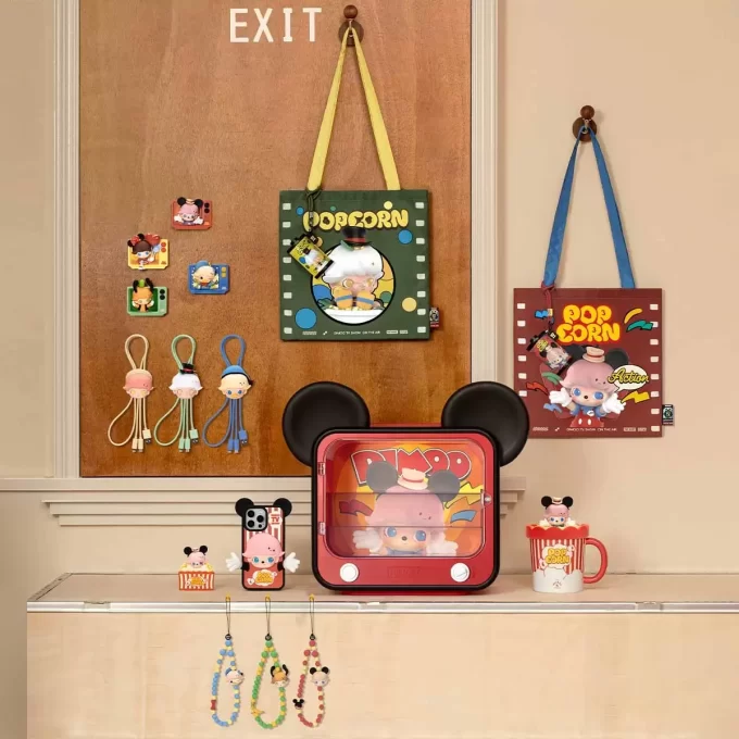 DIMOO WORLD × DISNEY Series-Mobile Phone Lanyard Blind Box DIMOO WORLD × DISNEY Series-Mobile Phone Lanyard Blind Box