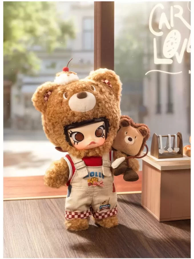 MOLLY Bear Bread 1/8 Action Figure