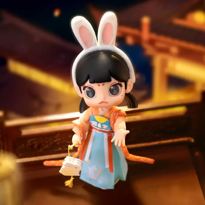 MOLLY Lantern Show Action Figure