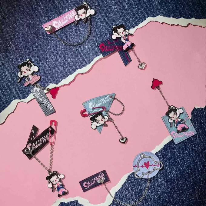 SKULLPANDA CHEERS TO MYSELF SERIES-Badge Pendant Blind Box SKULLPANDA CHEERS TO MYSELF SERIES-Badge Pendant Blind Box